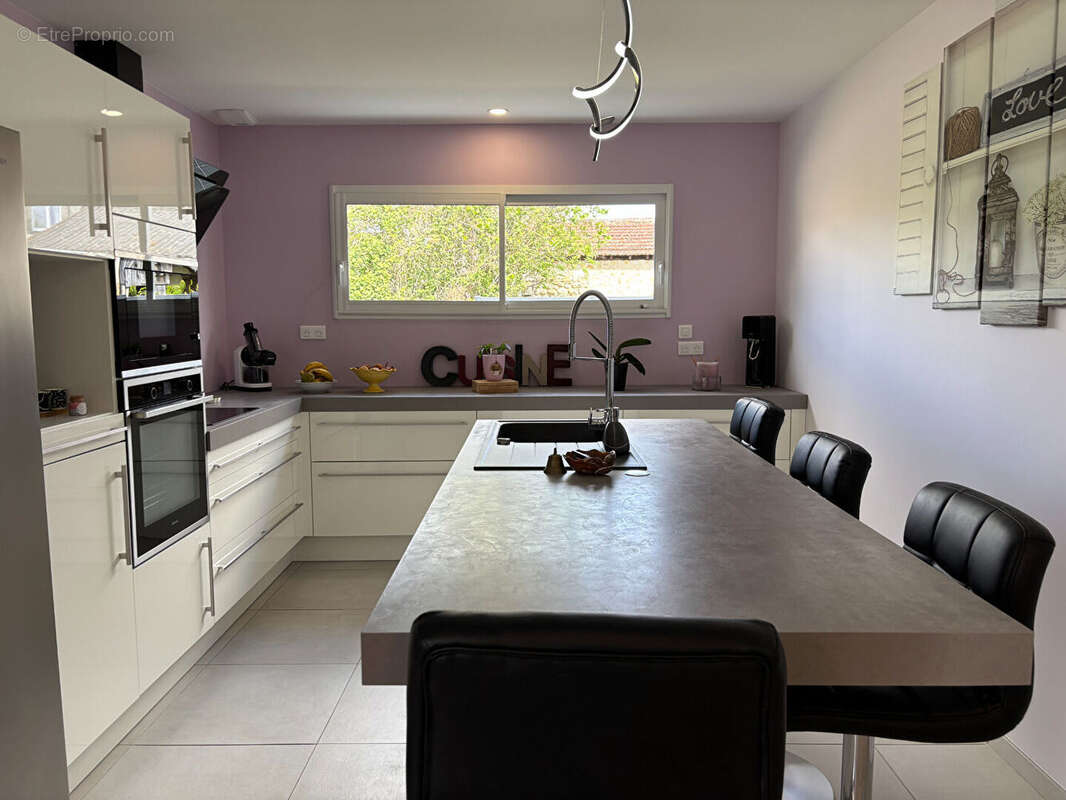 Maison à MOULIS-EN-MEDOC