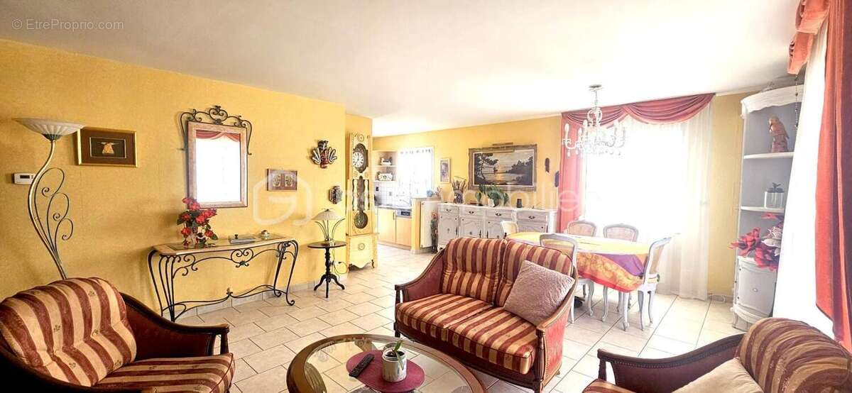 Maison à SULLY-SUR-LOIRE