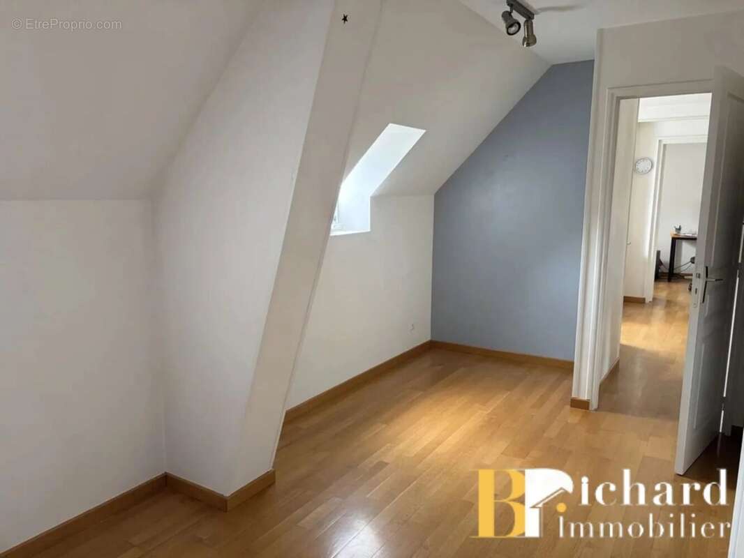 Maison 130 m² à Laon  - photo 3