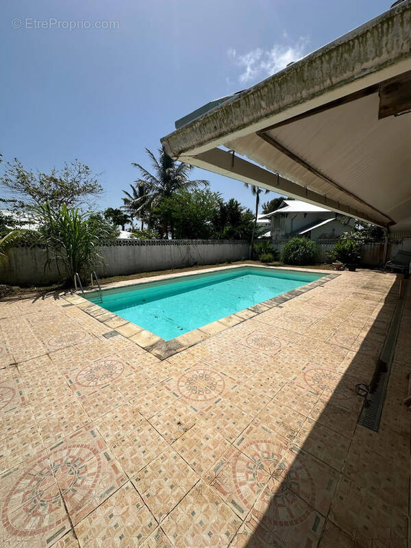 Maison à KOUROU