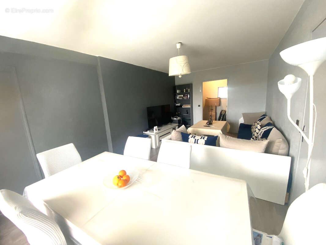 Appartement à EPINAY-SUR-SEINE