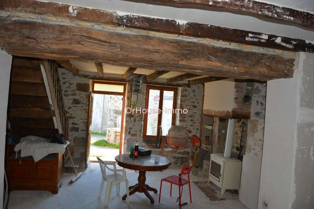 Maison à ROCHECHOUART
