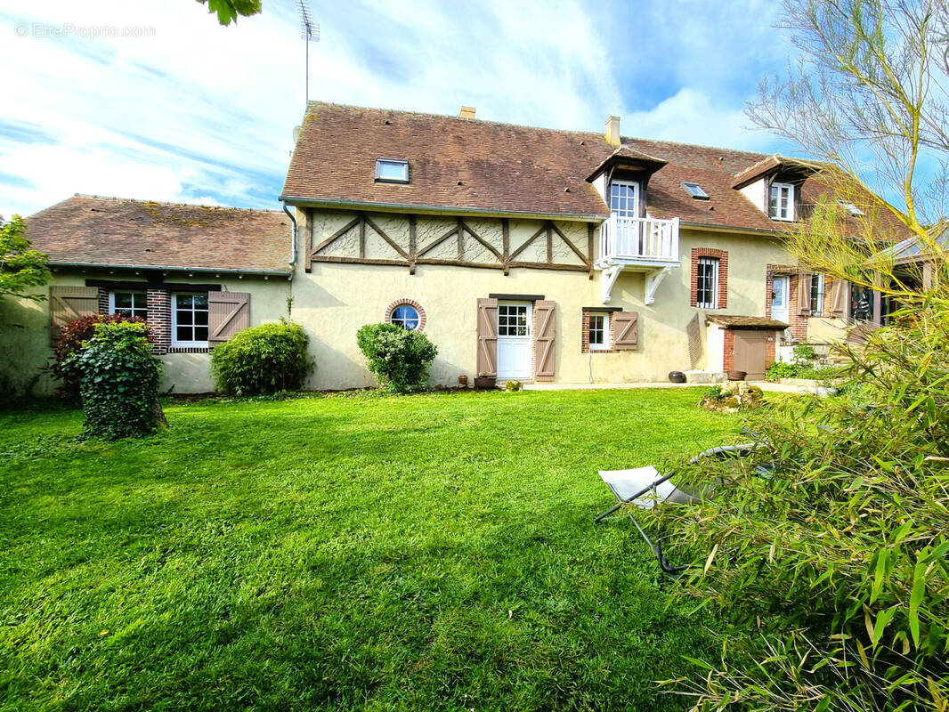 Maison à MAINTENON