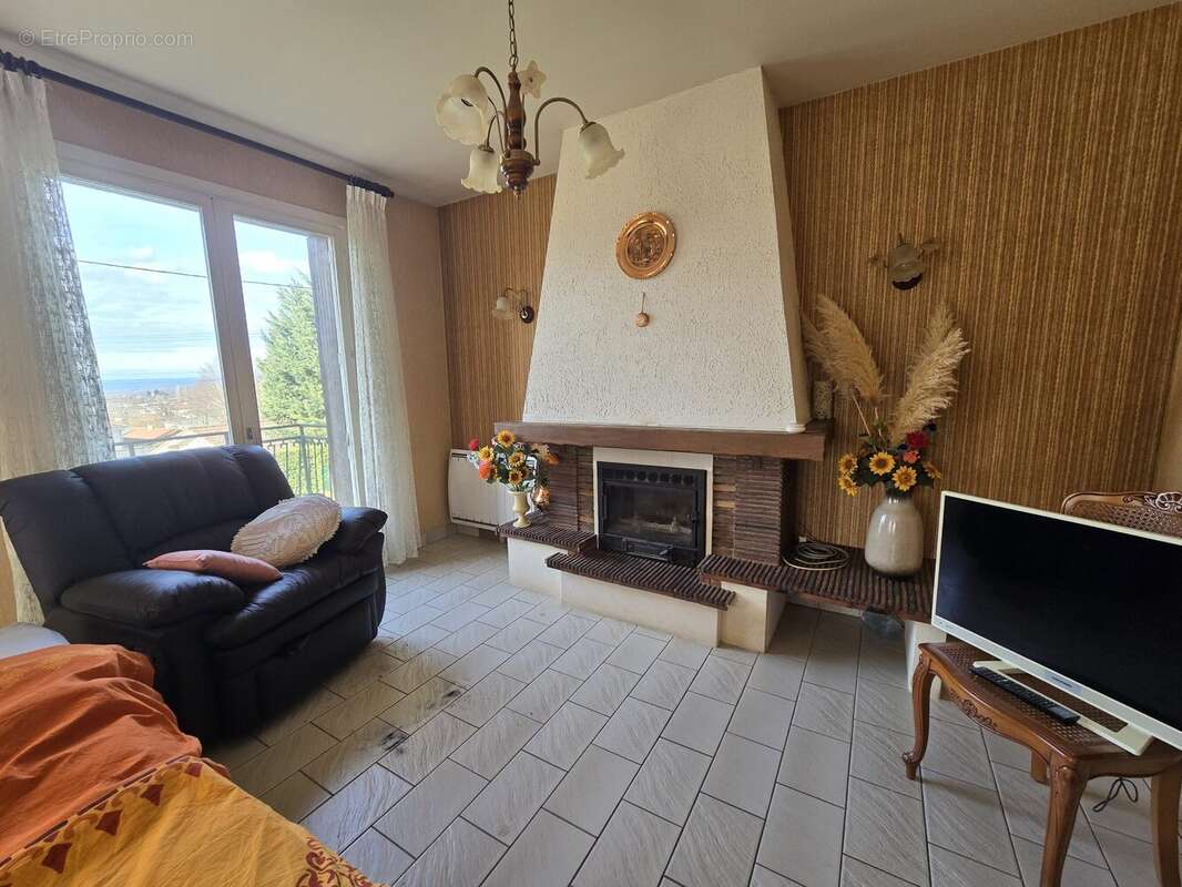 Maison 118 m² à Saint-Laurent-En-Royans  - photo 5