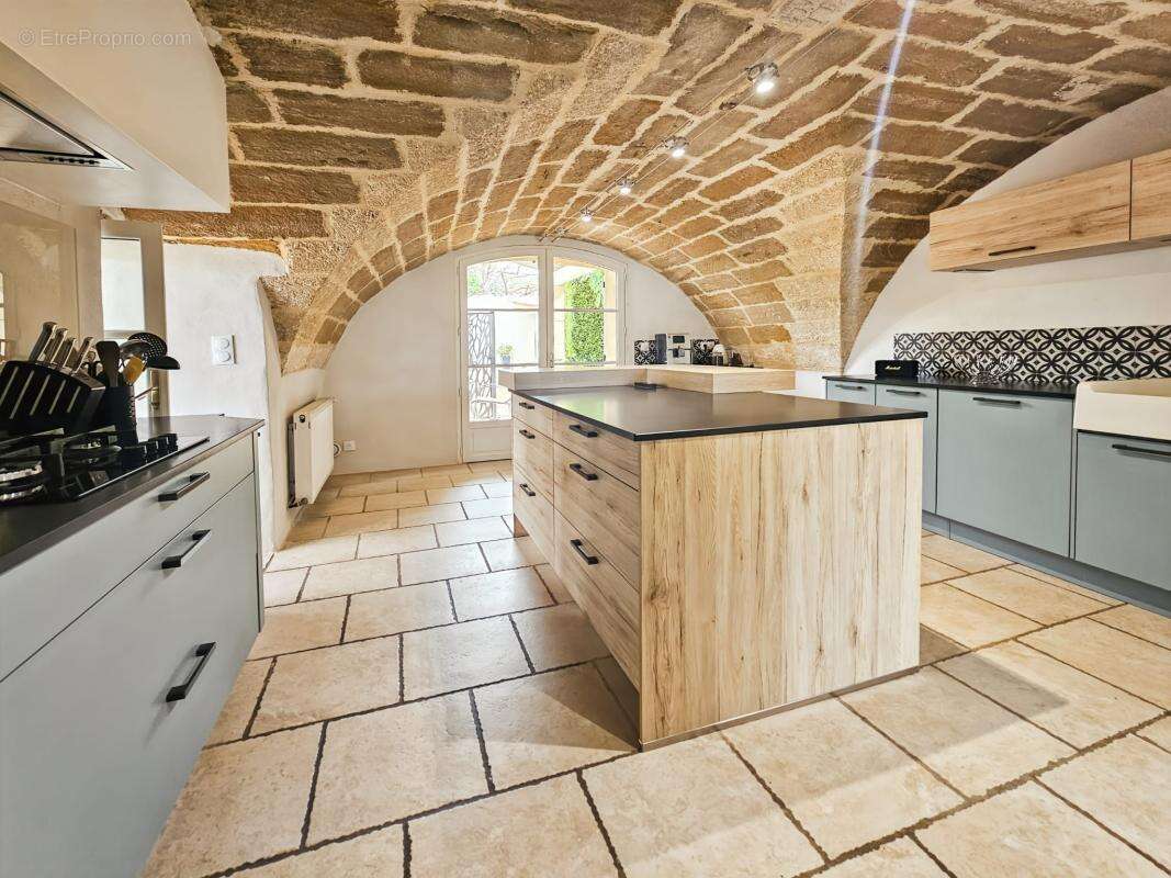 Maison à UZES