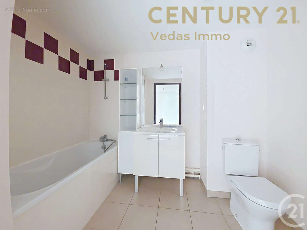 Appartement à JUVIGNAC