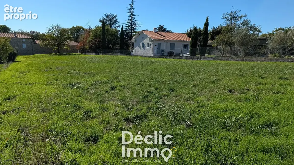 Mansle-les-Fontaines  Terrain à bâtir de 2 000 m²  Accès RN10 - photo 3
