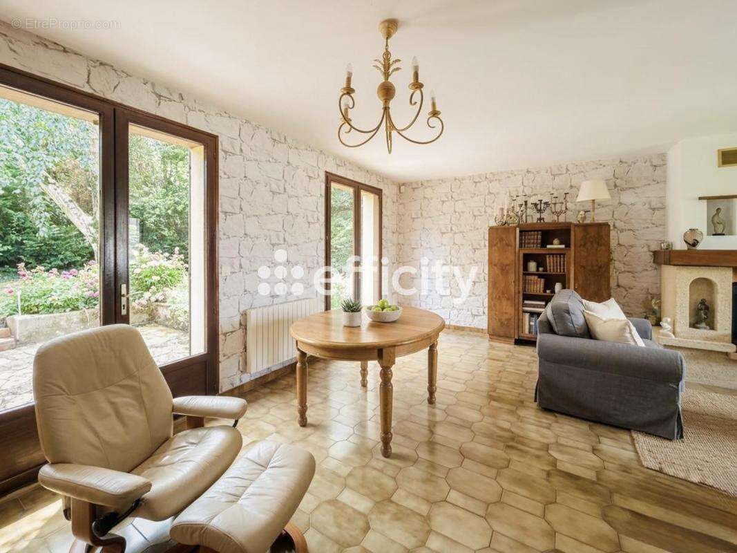 Maison 150 m² à Chatillon  - photo 12