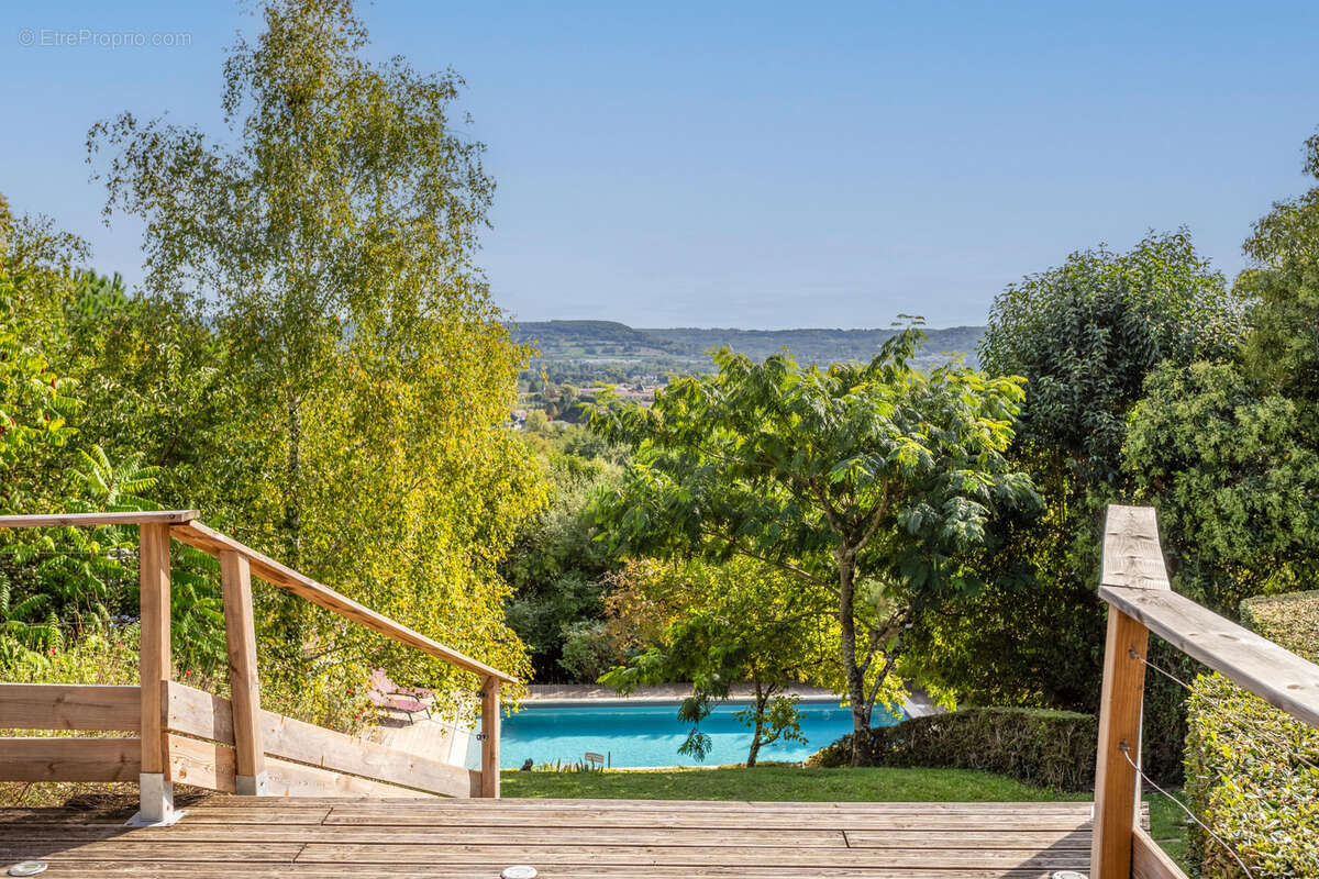 Maison à MONFLANQUIN