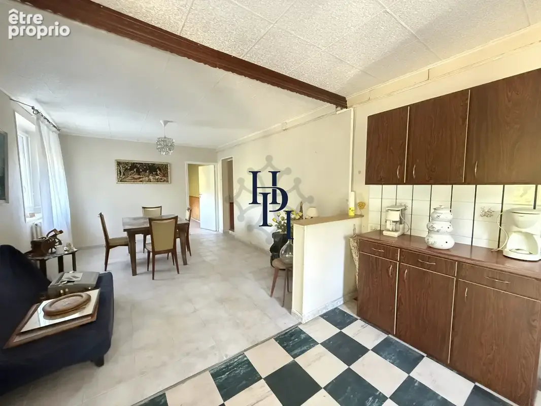 Vente maison avec terrains et dépendances, Saint-Affrique - photo 2