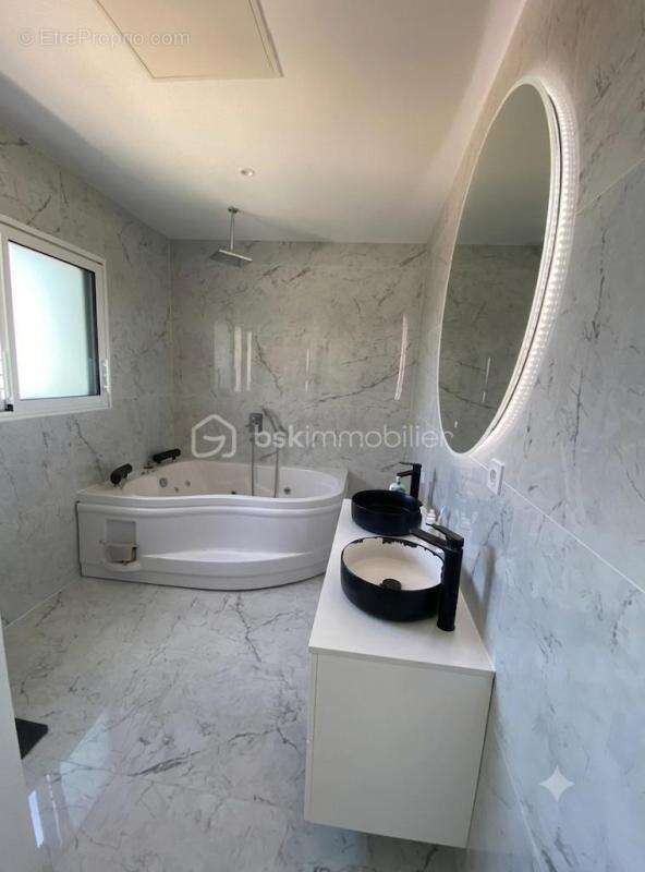 Maison contemporaine 6 pièces 141 m2 - photo 6