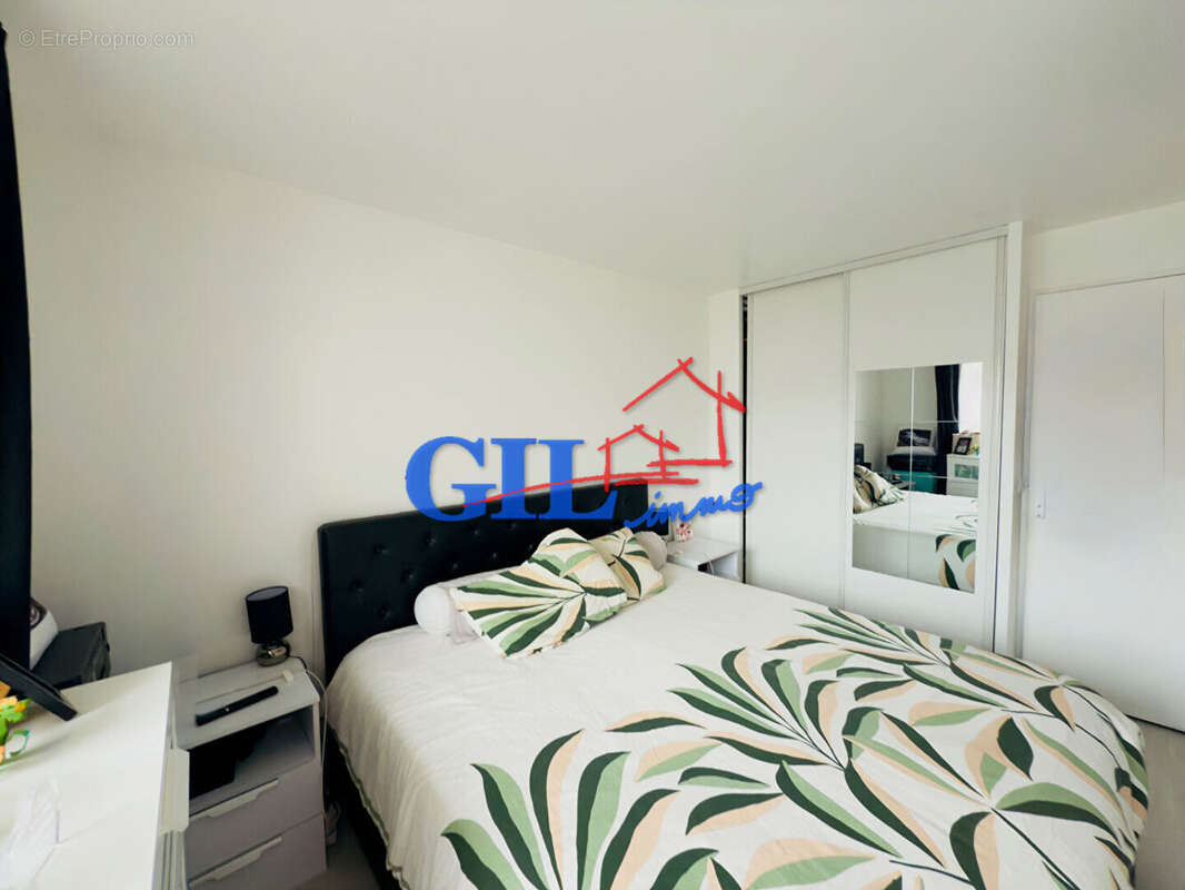 Appartement à SAVIGNY-LE-TEMPLE