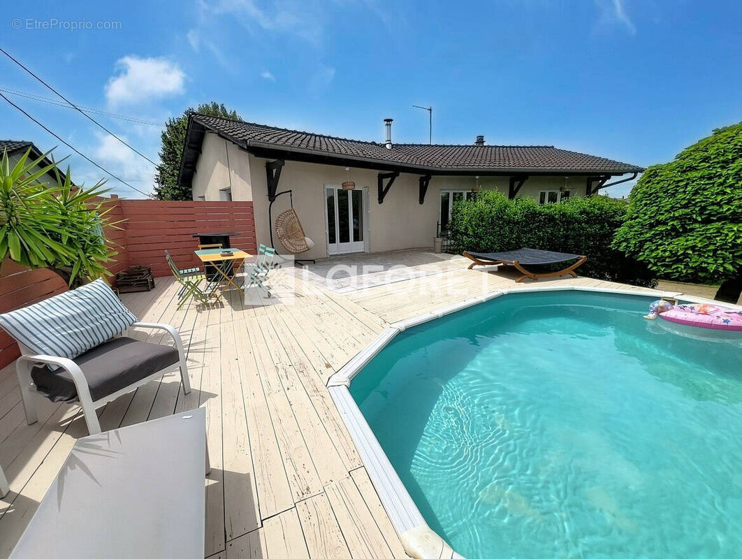 Maison à REPLONGES