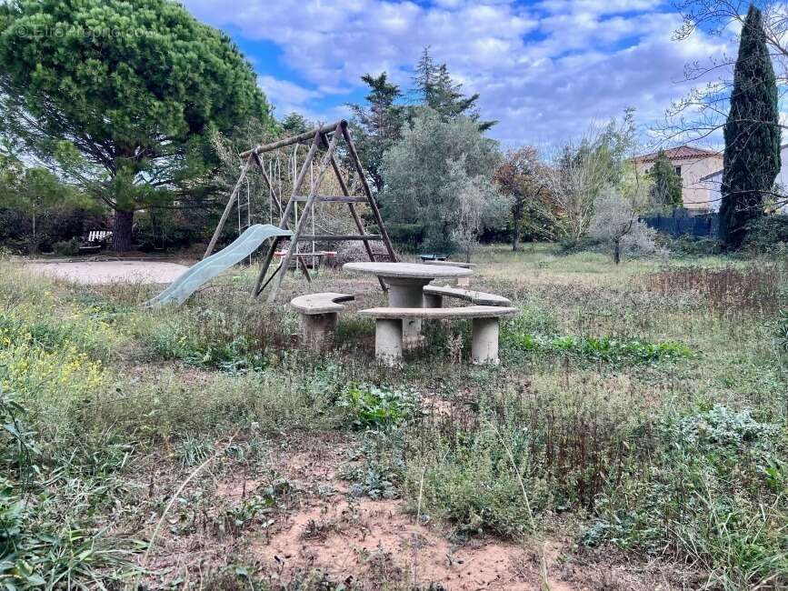 Terrain à FOS-SUR-MER