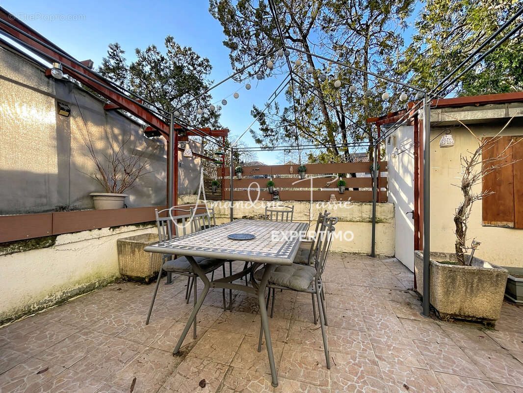 Immeuble de rapport à AGUESSAC - photo 11