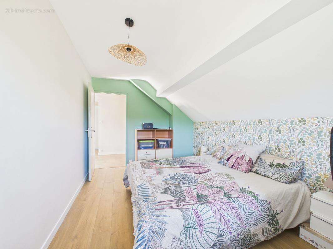 CHAMBÉRY - Maison - 109.50 m2 + terrain de 799m² - photo 15