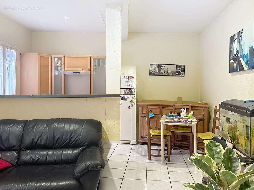 Appartement à GRIGNY