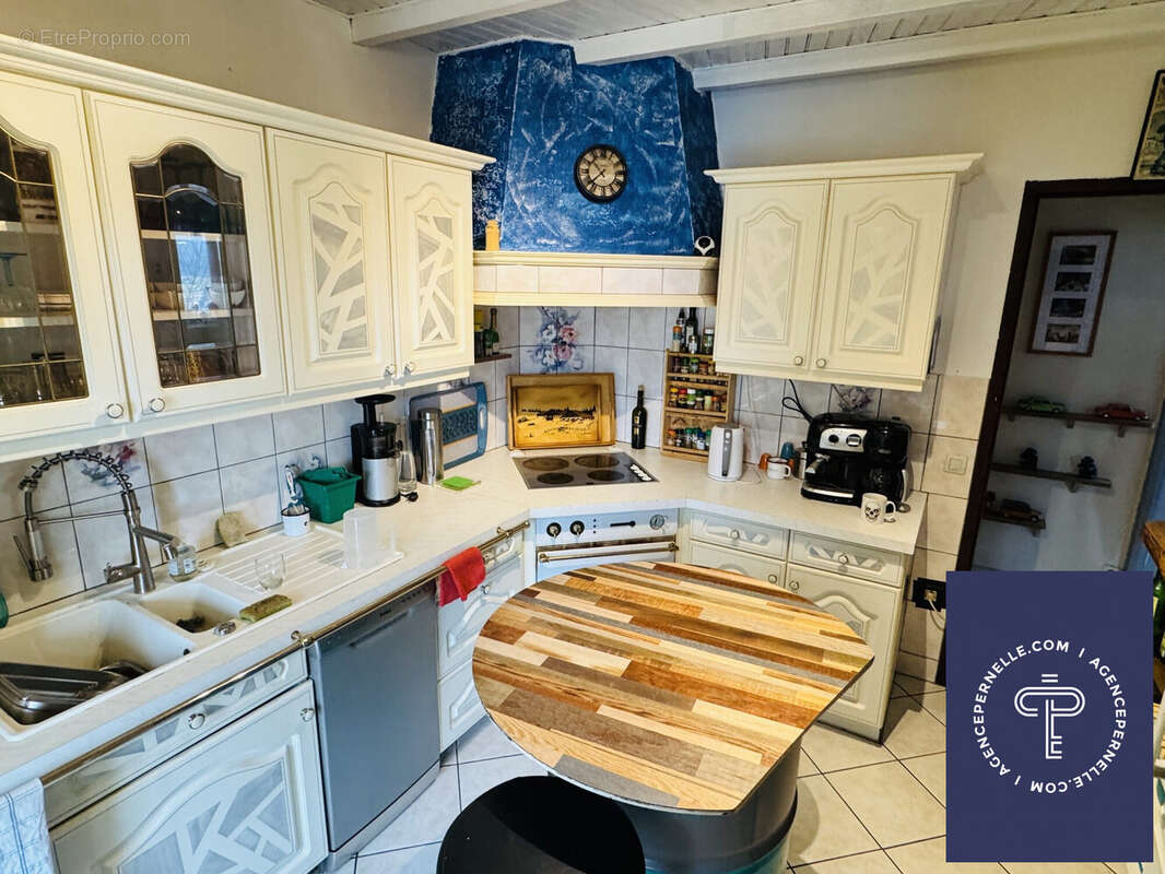 Maison à ORCHAMPS-VENNES