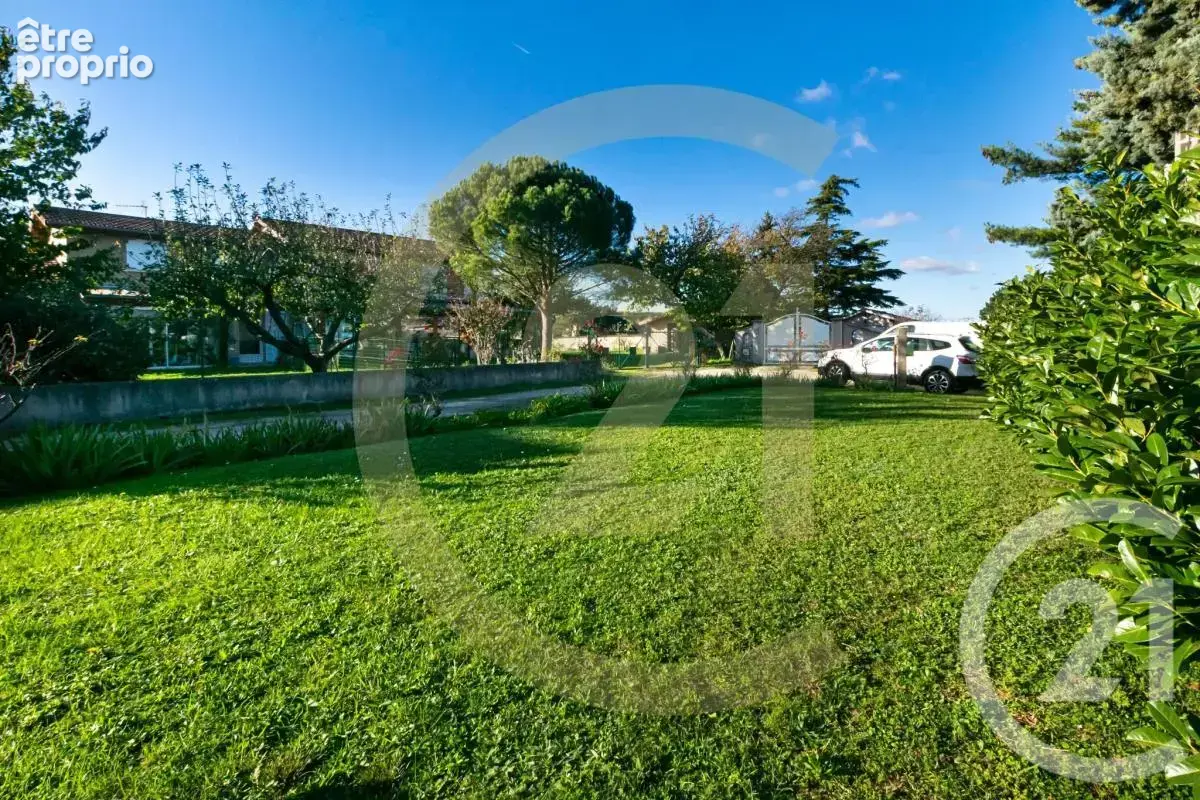 Maison 90 m² à Saint-Cyr-Sur-Le-Rhone  - photo 13