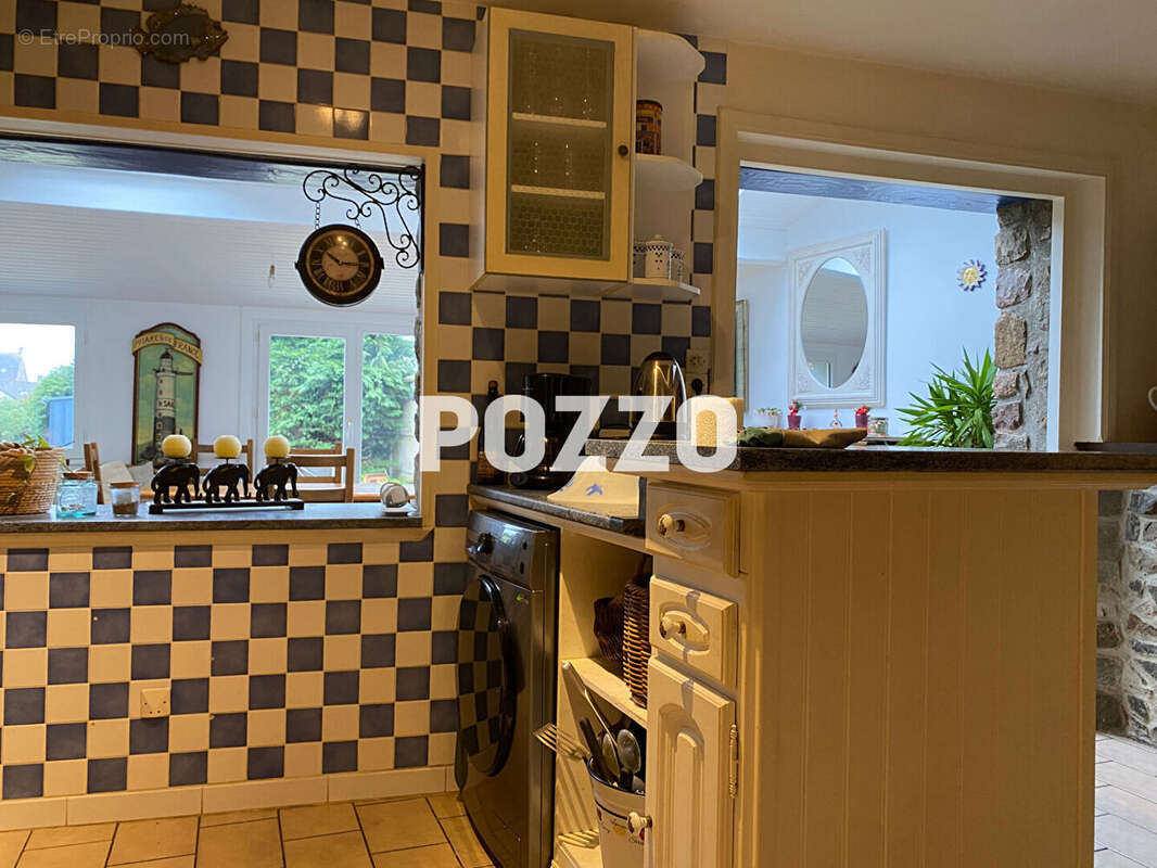 Maison à SAINT-VAAST-LA-HOUGUE