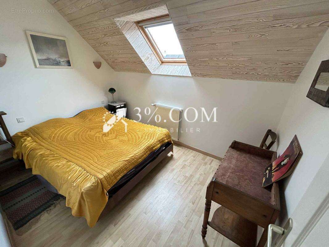 Maison à LA TURBALLE