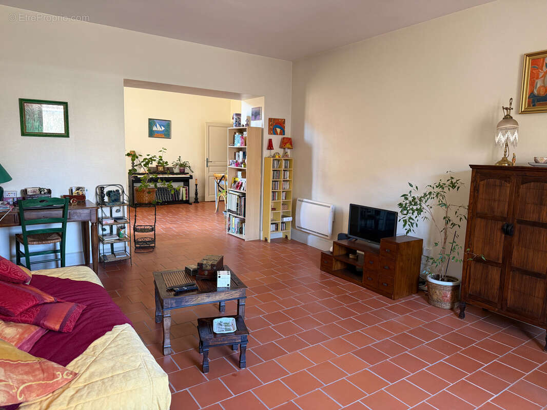 Appartement traversant au cœur de la Bastide Saint-Louis - photo 2