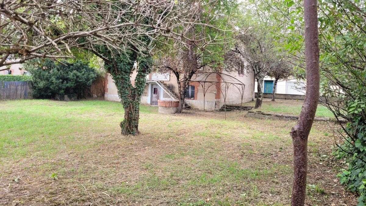 Photo 2 - Maison à CASTRES