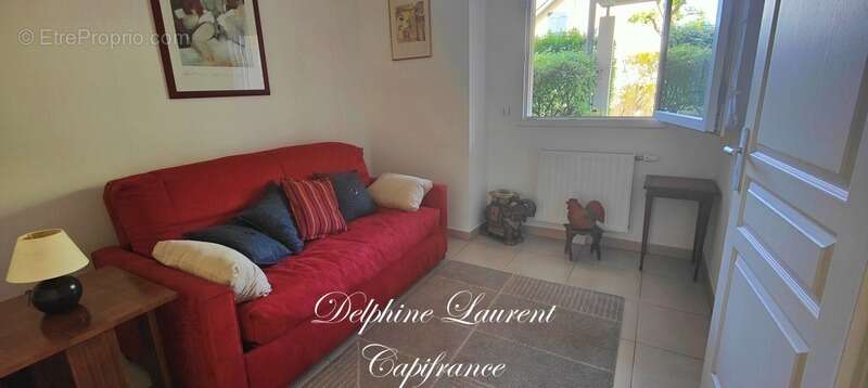 Appartement à VARAVILLE