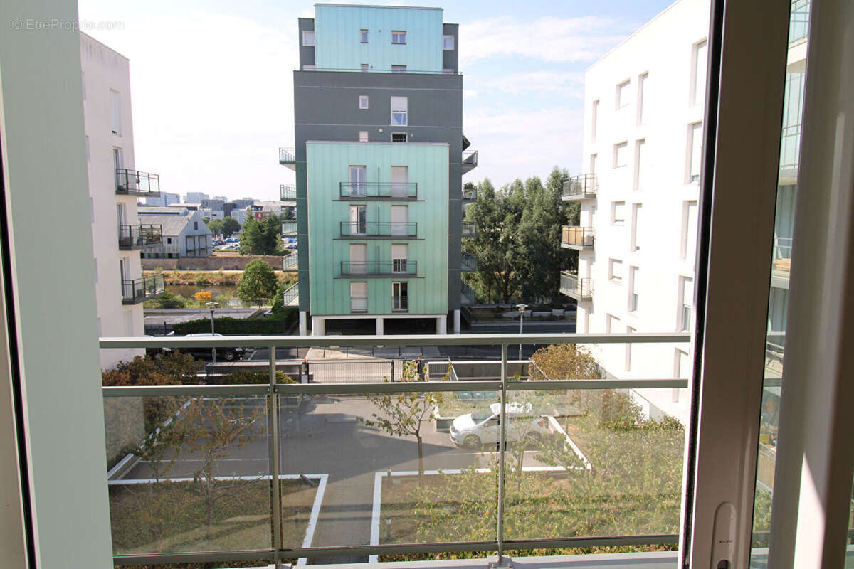 RENNES Lorient - St Brieuc - Appartement T2 avec balcon, garage, ascenseur - photo 3