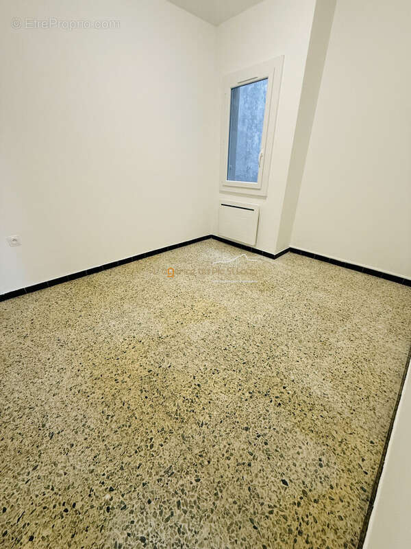 Appartement à SAINT-JEAN-DE-VEDAS