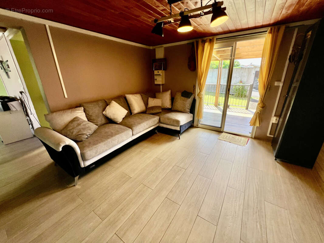 Maison à SAINT-PHILIPPE