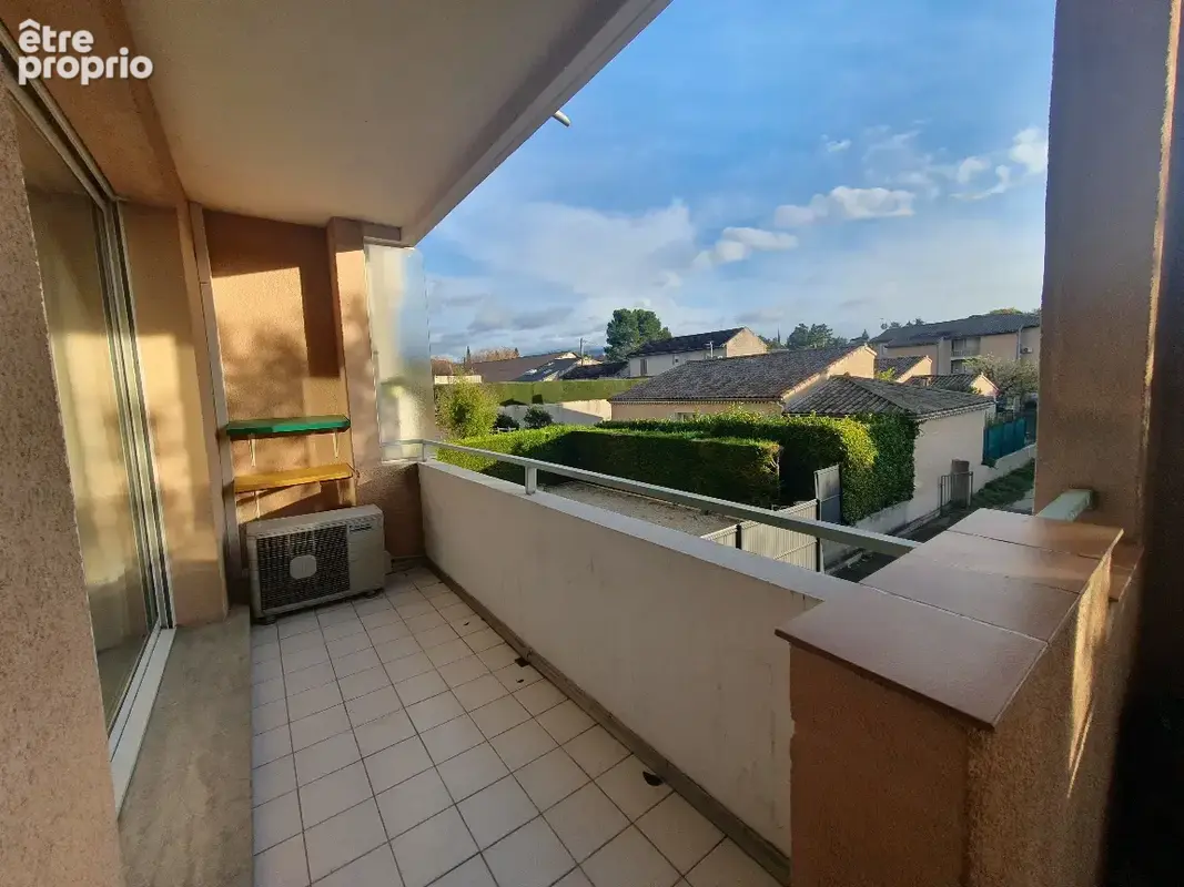 Photo Appartement à Vaison-La-Romaine au prix de 211 000€