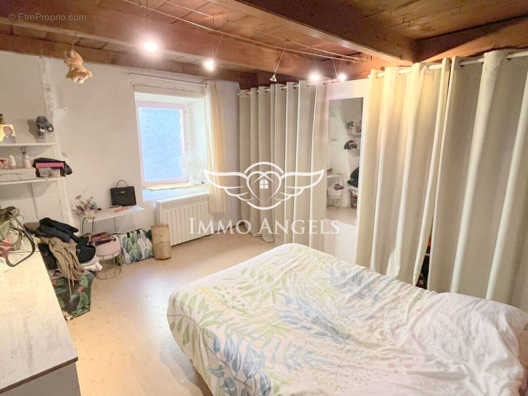 Maison à ANZAT-LE-LUGUET