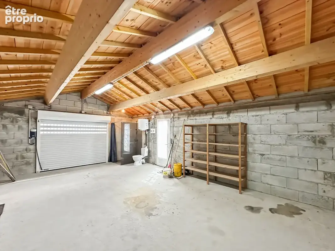 Maison 3 chambres + 261m² de dépendances - photo 10