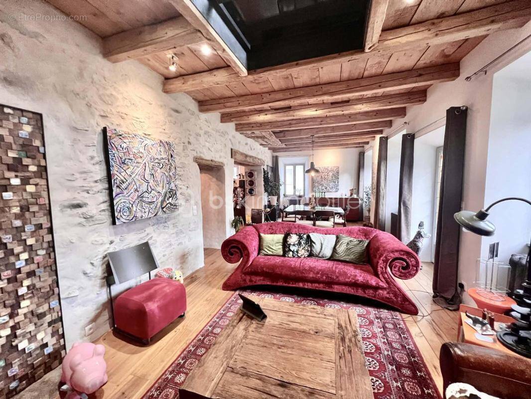 Maison à SAINT-REMY-DE-MAURIENNE