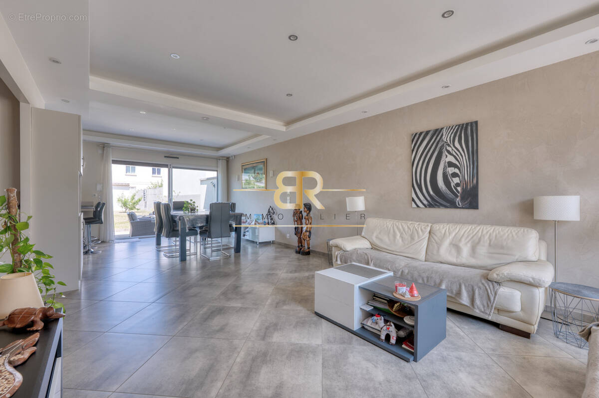 Maison à SUCY-EN-BRIE