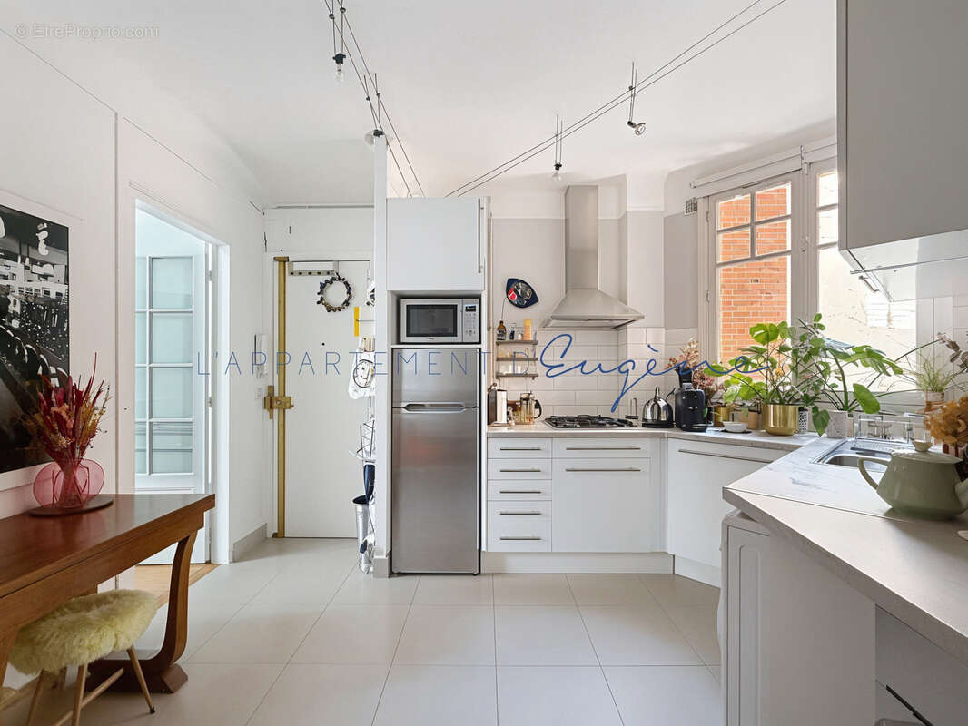 Appartement à PARIS-18E