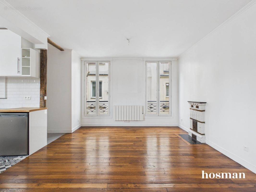 Appartement à PARIS-10E