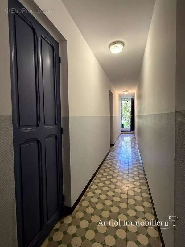 Appartement à SAINT-ZACHARIE