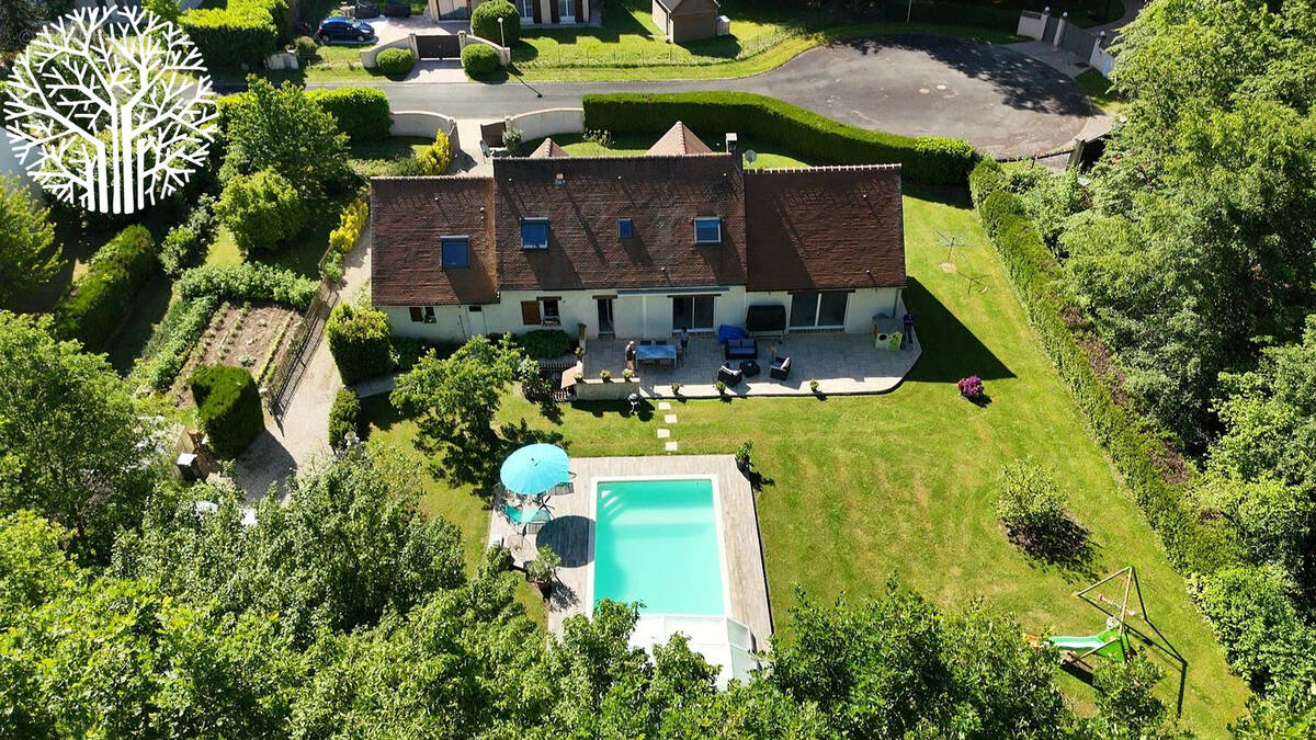 Maison à MILLY-LA-FORET