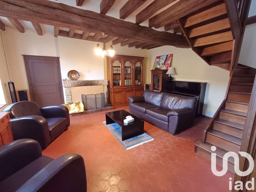 Photo 2 - Maison à SAINT-MAURICE-AUX-RICHES-HOMMES