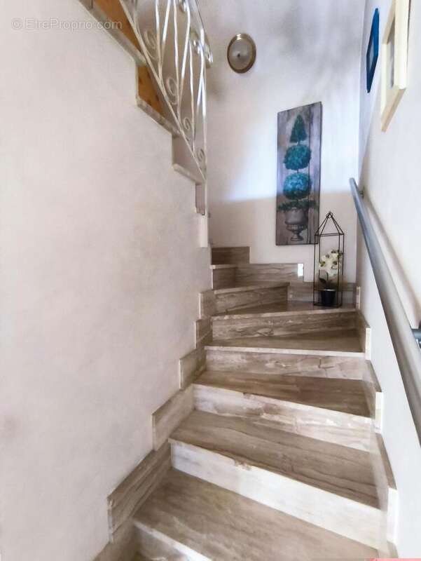 Maison à BION