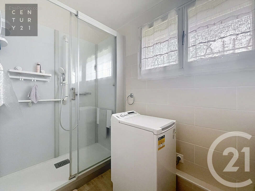 Maison 104 m² à Saint-Parres-Aux-Tertres  - photo 9