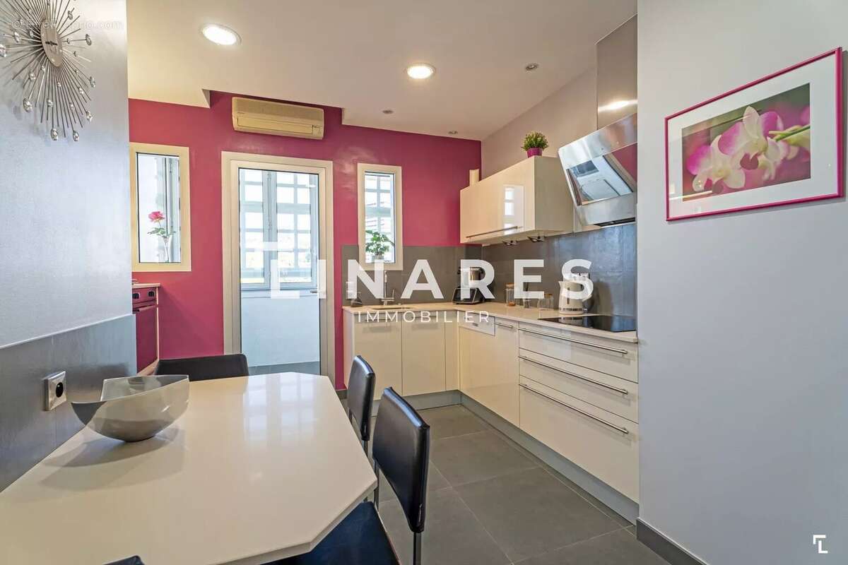 Appartement à MARSEILLE-8E