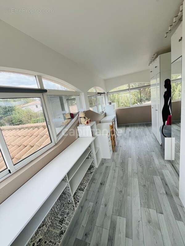 Maison à MAS-DE-LONDRES