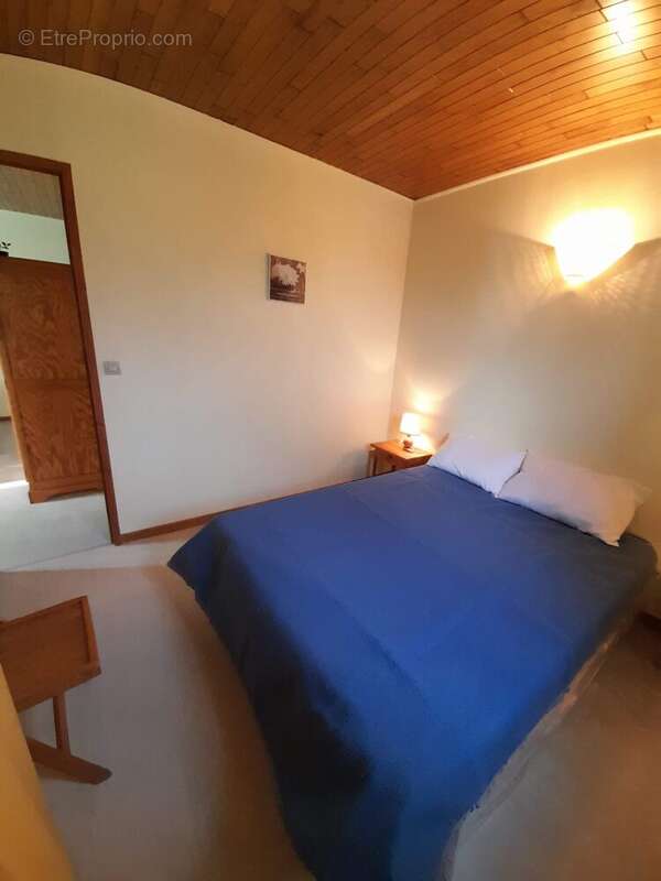 Appartement à CUZORN