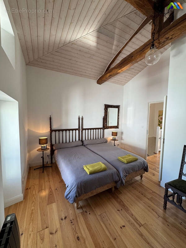 Maison 80 m² à Orthez  - photo 6