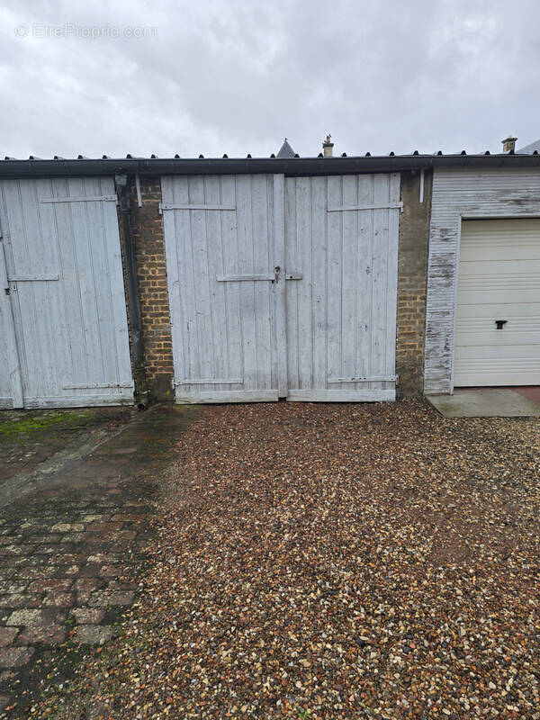 Parking à ABBEVILLE