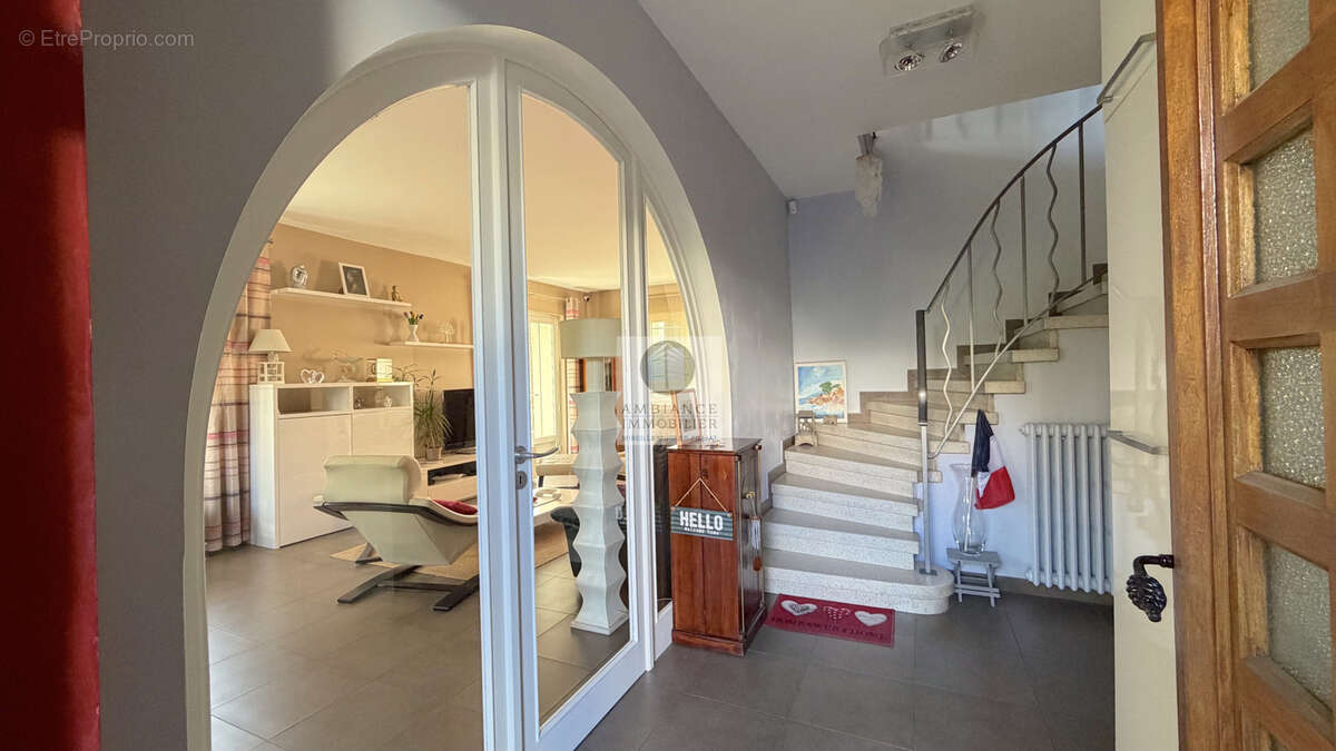 Maison à GUILHERAND-GRANGES