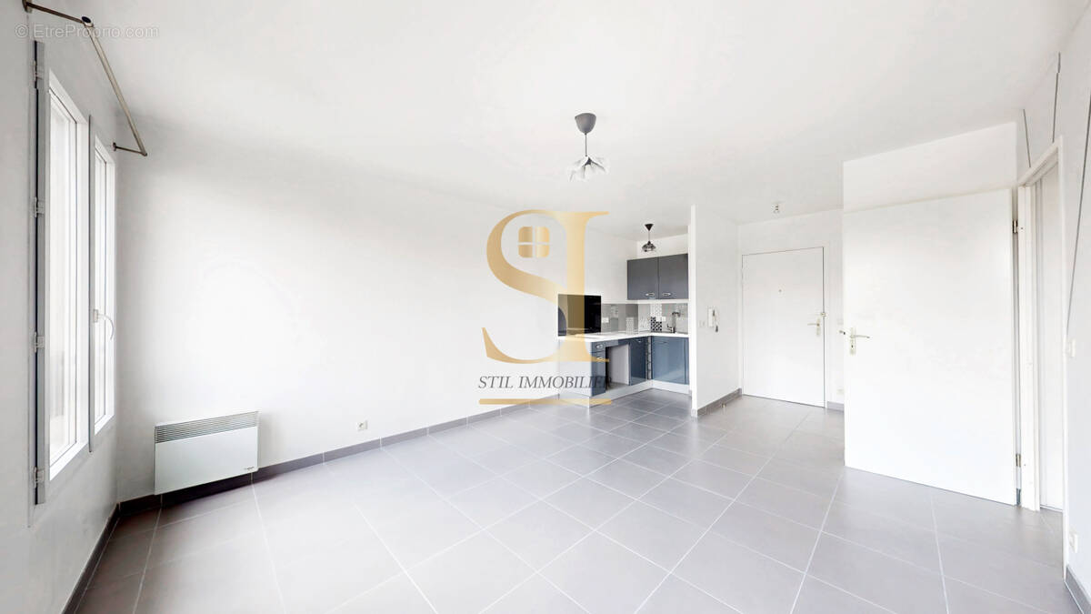 Appartement à VIGNEUX-SUR-SEINE